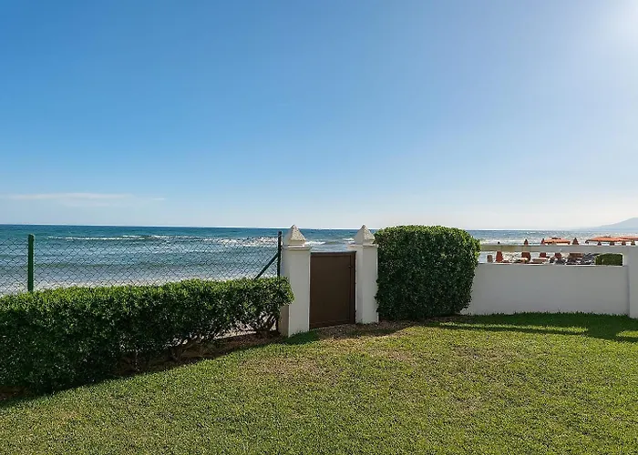 Casa vacanze House In Front The Sea Marbella